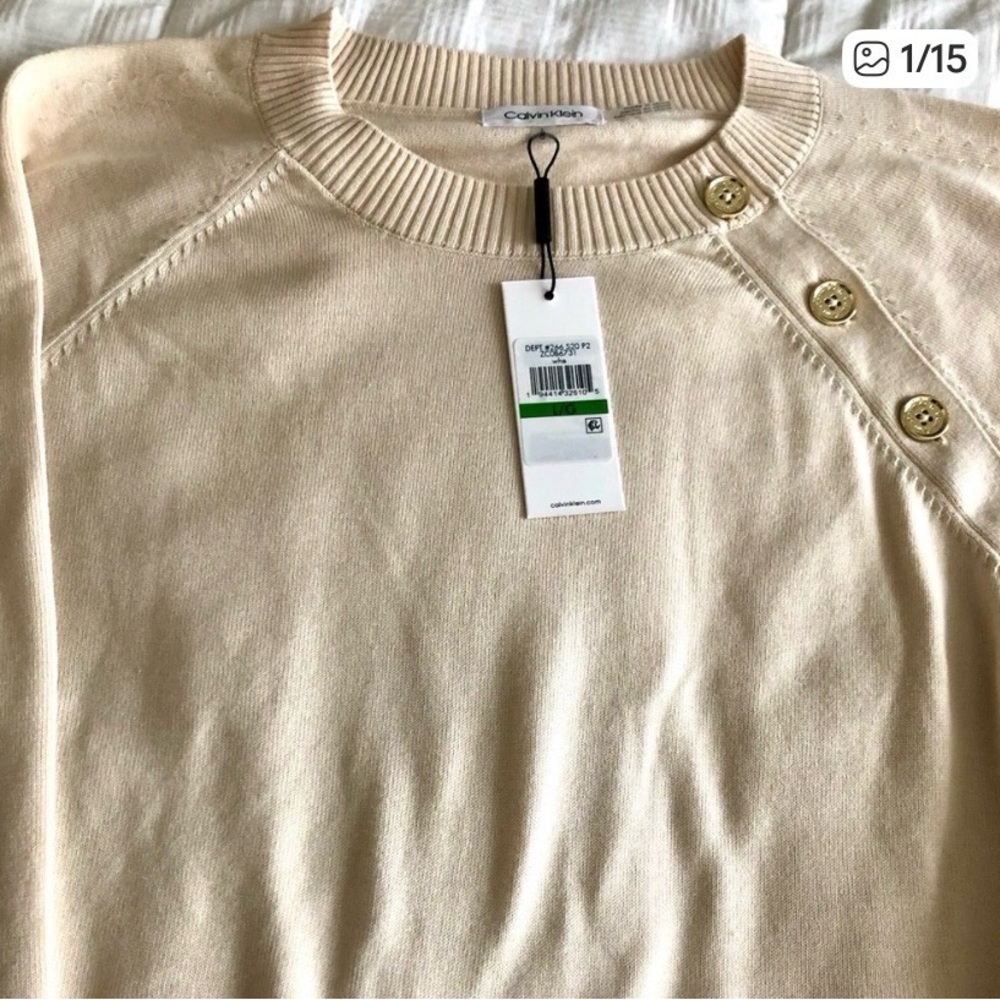 Calvin Klein Beige Women's Crew Neck Sweater 💛 with Gold Buttons